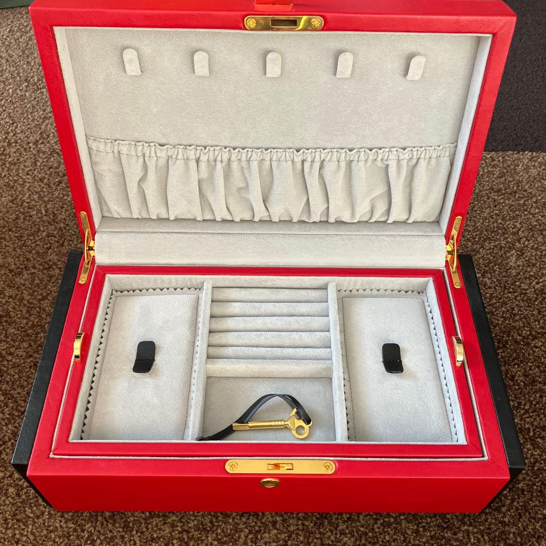 ジュエリーボックス　アクセサリーケース 鍵付き