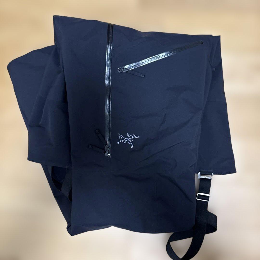 ARC'TERYX RUSH BIB PANTS 黒　Mサイズ