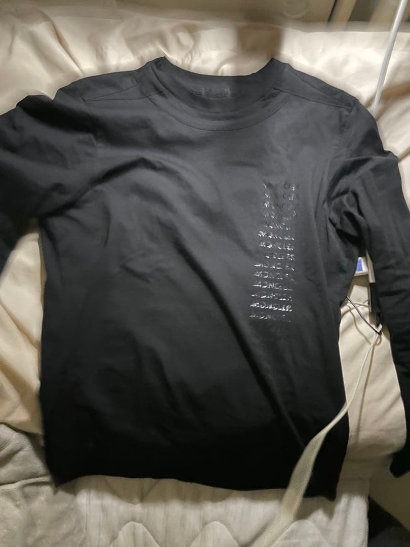 MONCLER ブラック 長袖シャツ