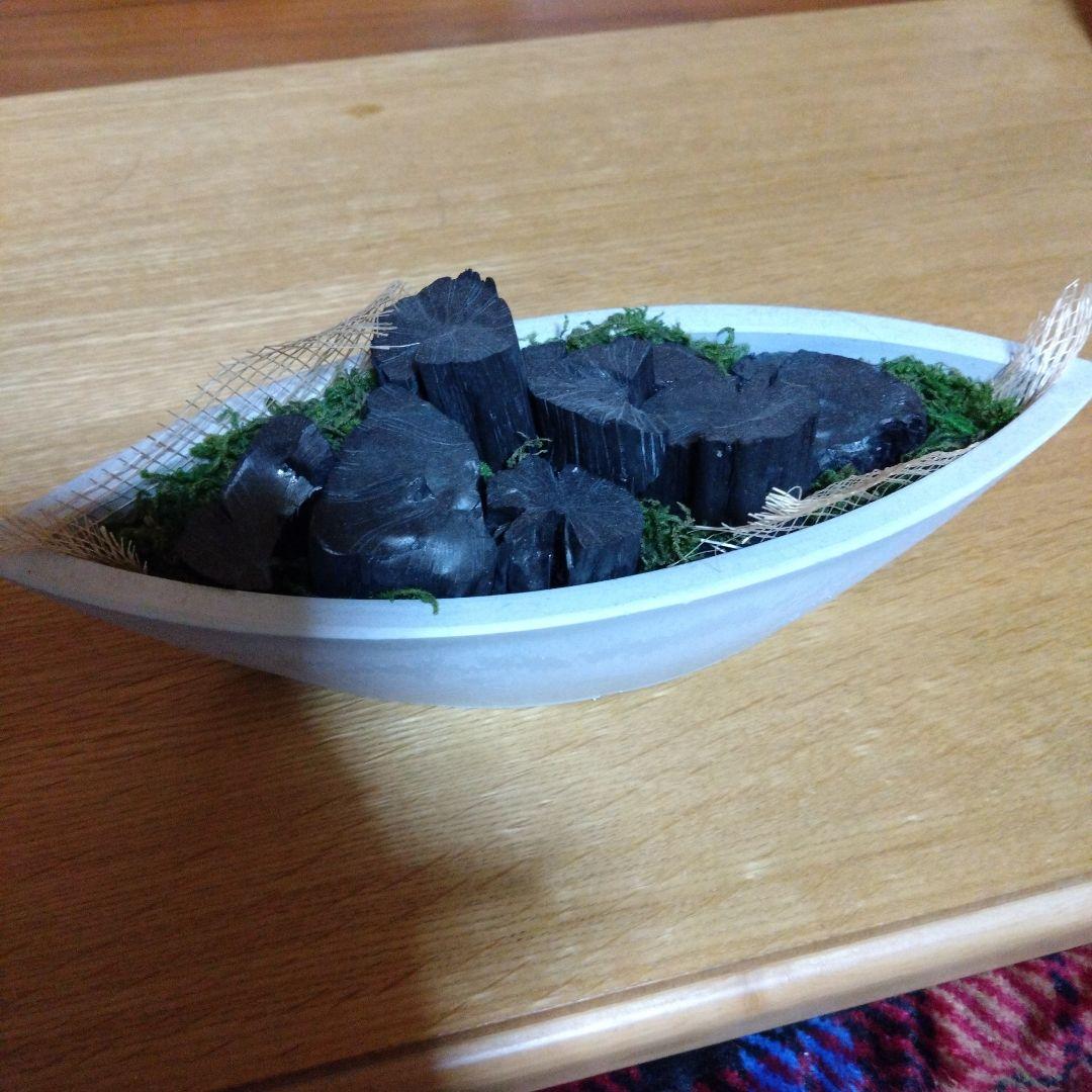 炭の置物