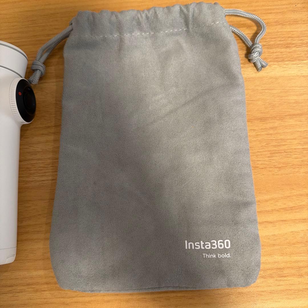 Insta360 Flow 2 Pro 白