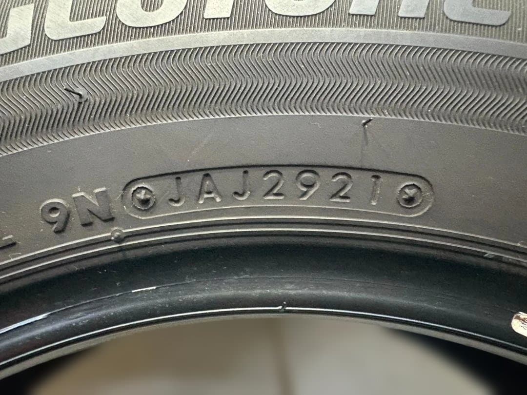 【2021年】ブリヂストン BLIZZAK VRX3 195/65R15 4本①