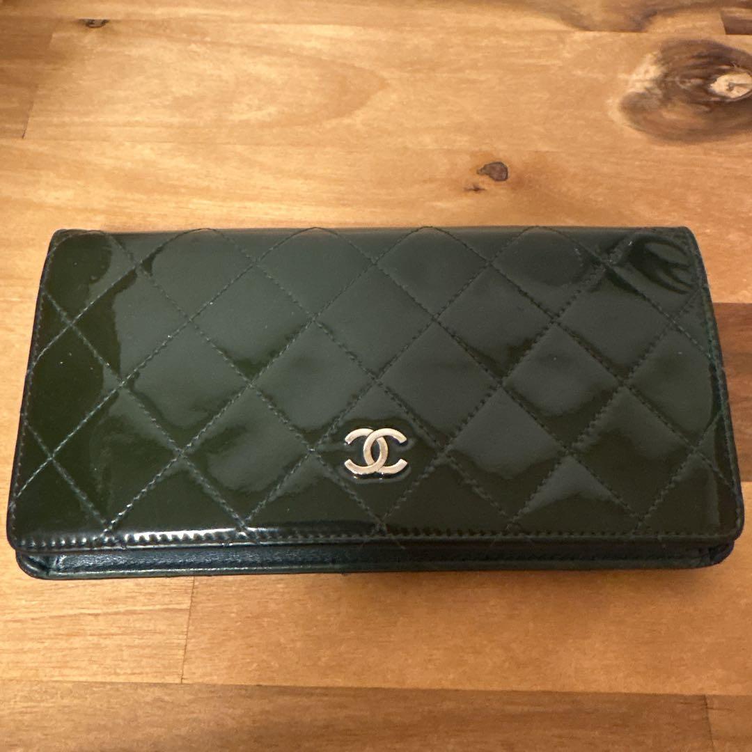 CHANEL シャネル　長財布　グリーン