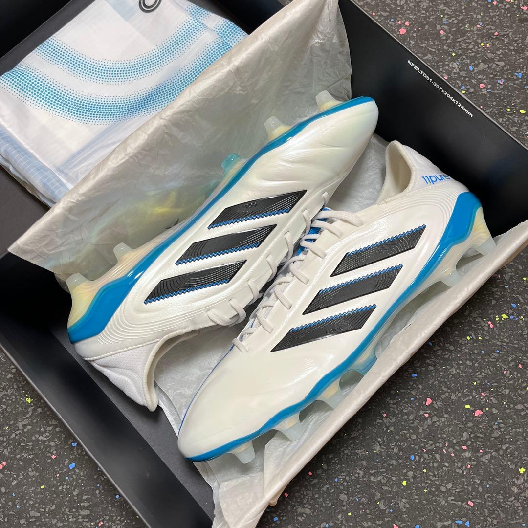 アディダス　コパ 11 ピュア FG 27cm