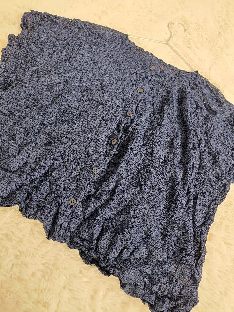 ISSEYMIYAKE me フレンチスリーブシャツ しわ×ボタン Fサイズ