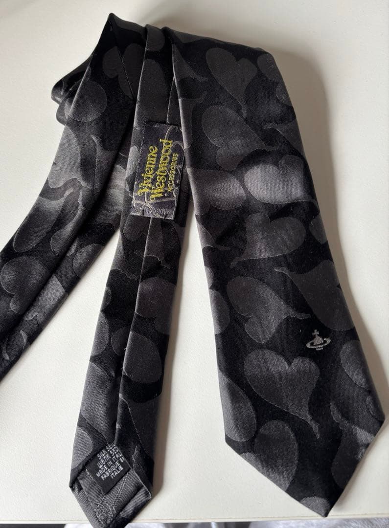 vivienne westwood ネクタイ ハート