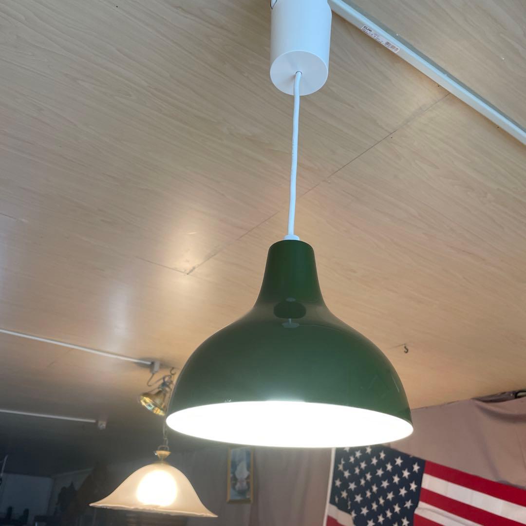 アルミ製天井吊り下げのランプ