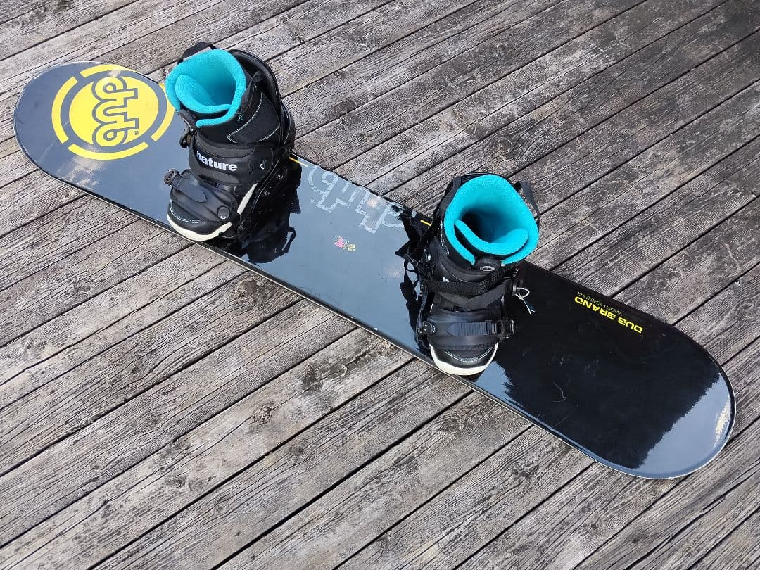 子供用 スノーボード3点セット DUB 130 新品ビン BOAブーツ 25cm