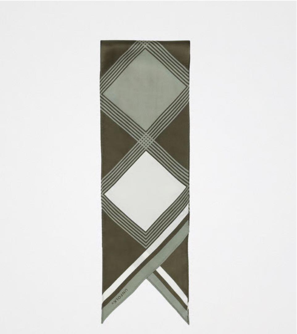 新品　unfolk スカーフ　グリーン　アンフォーク　ネクタイ