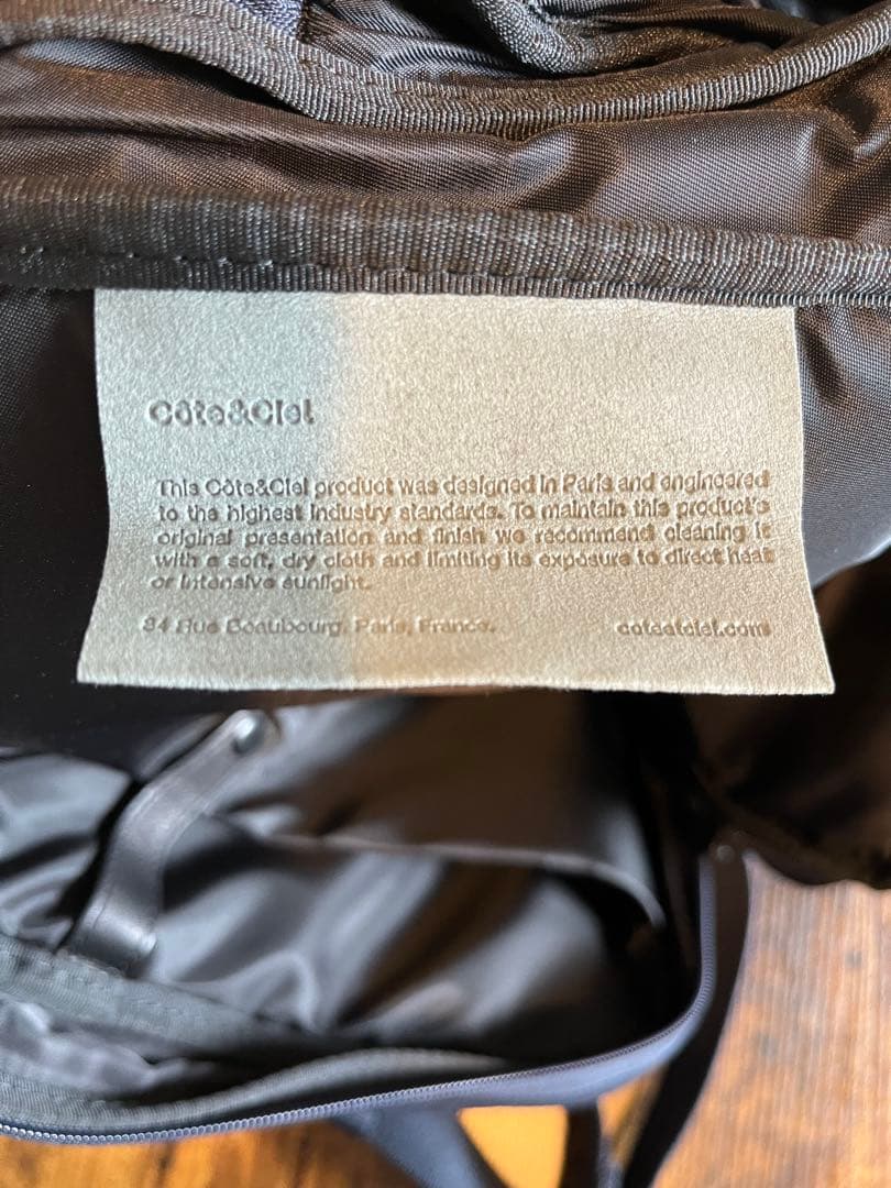 コートエシエル　スリングバッグ