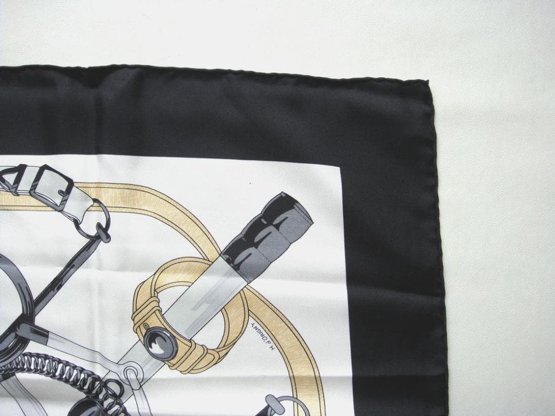 HERMES エルメス スカーフ カレ90 大判