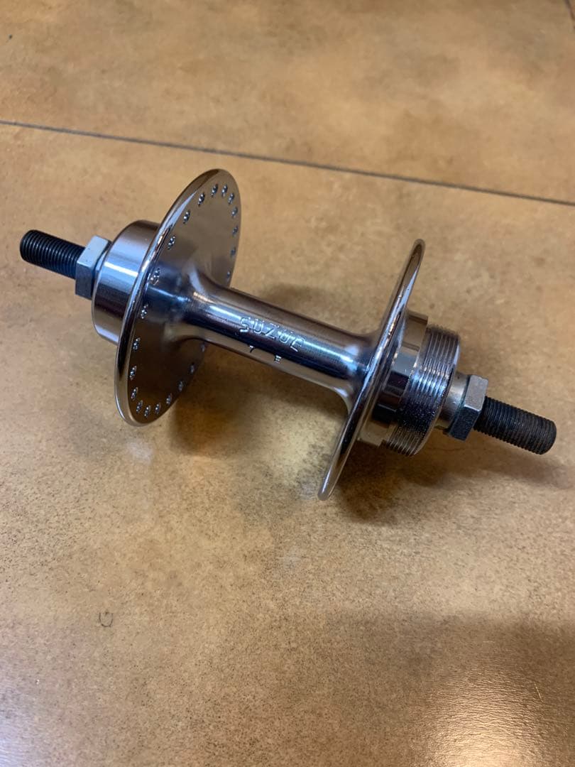 【新品未使用】SUZUE スズエ　BMX ラージフランジ　ハブ 3/8 HP48