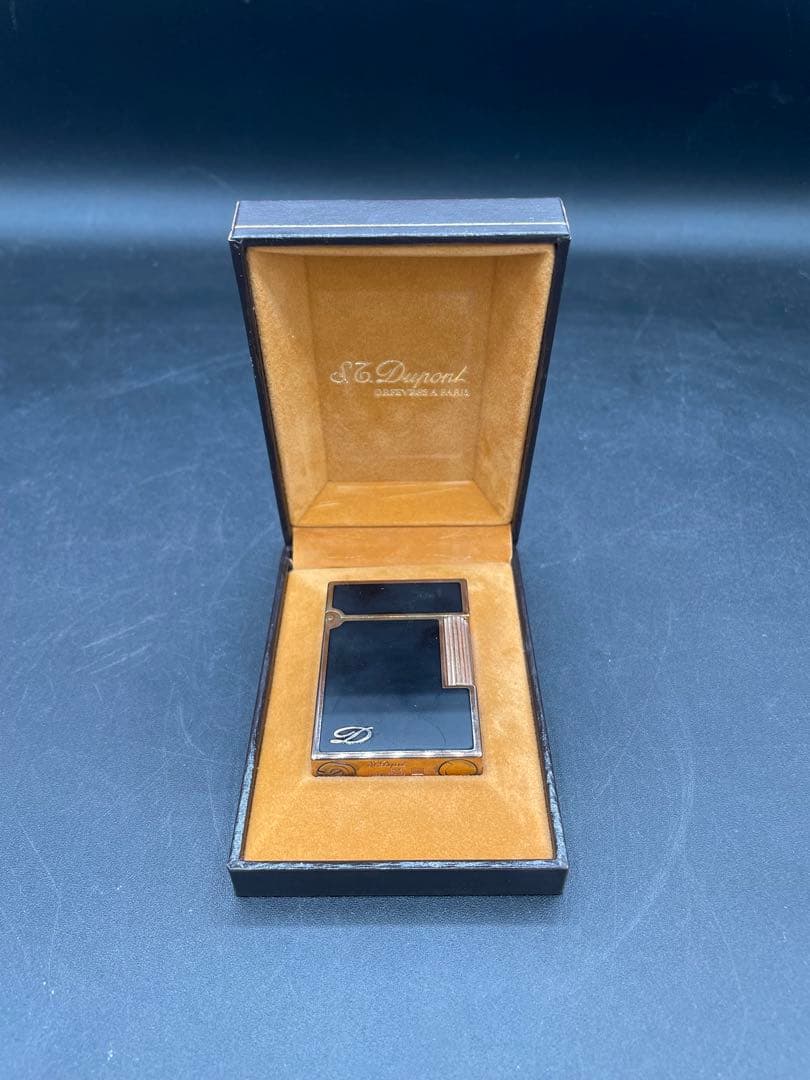 S.T. Dupont ブラック メタル ライター