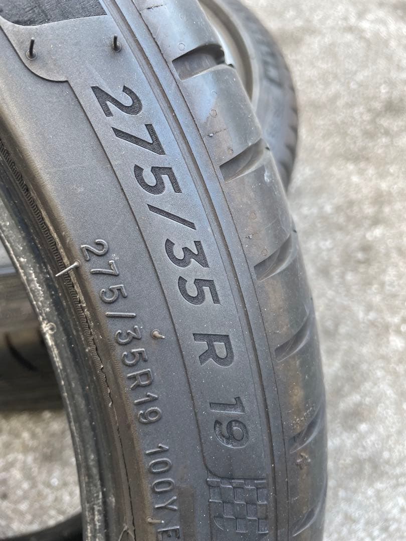 275/35R19 ミシュランパイロットスポーツ　2本