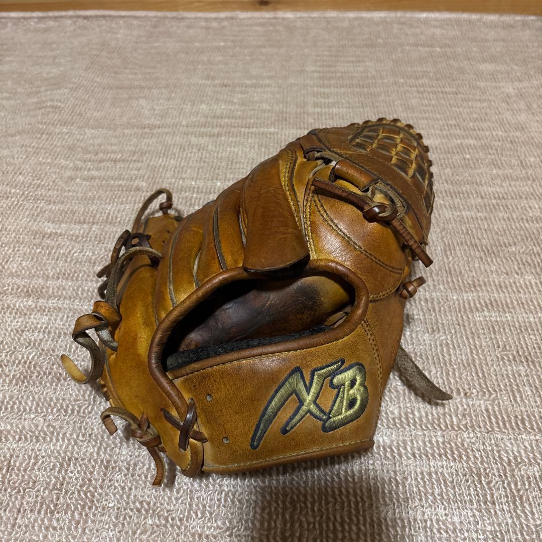 AXF硬式グローブ ブラウン チェックパターン