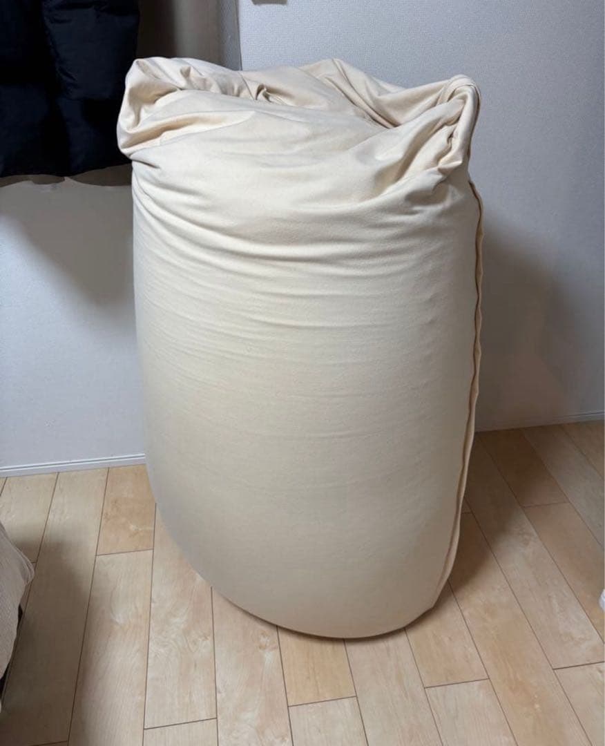 ★美品★Yogibo max クリーム色