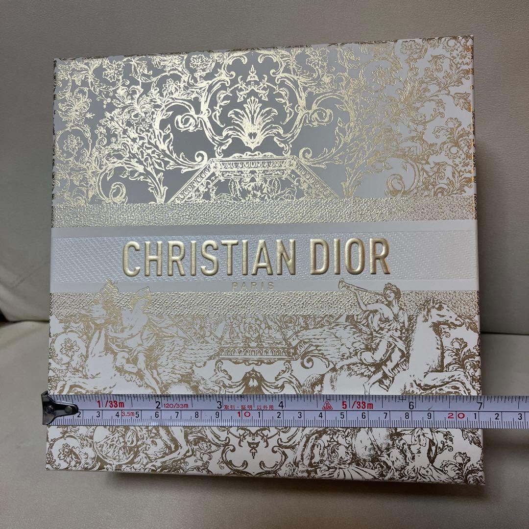 新品未使用ミスディオール 　2023クリスマス限定コフレ　ハンドジェル