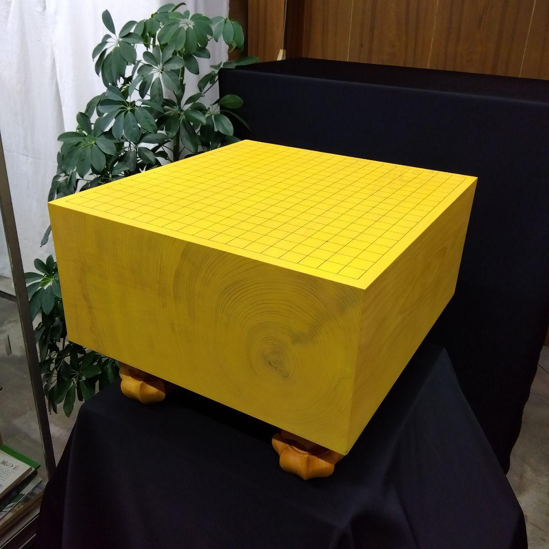 【国産　本榧７寸碁盤（6寸6分5厘）　芯持ち】