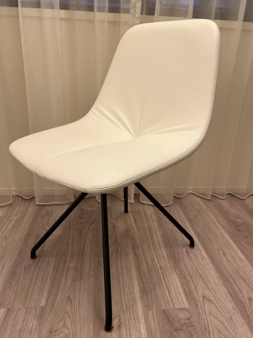 美品 Poltrona Frau ポルトローナフラウ DU30 チェア 30万