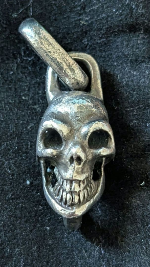 ハッピースカル　ペンダントトップ