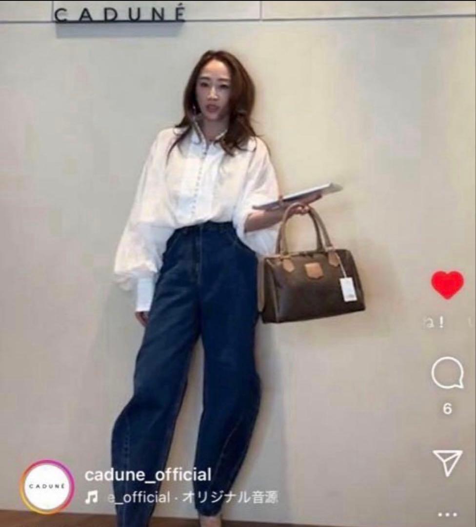 CADUNE カーヴィーデニム　38サイズ