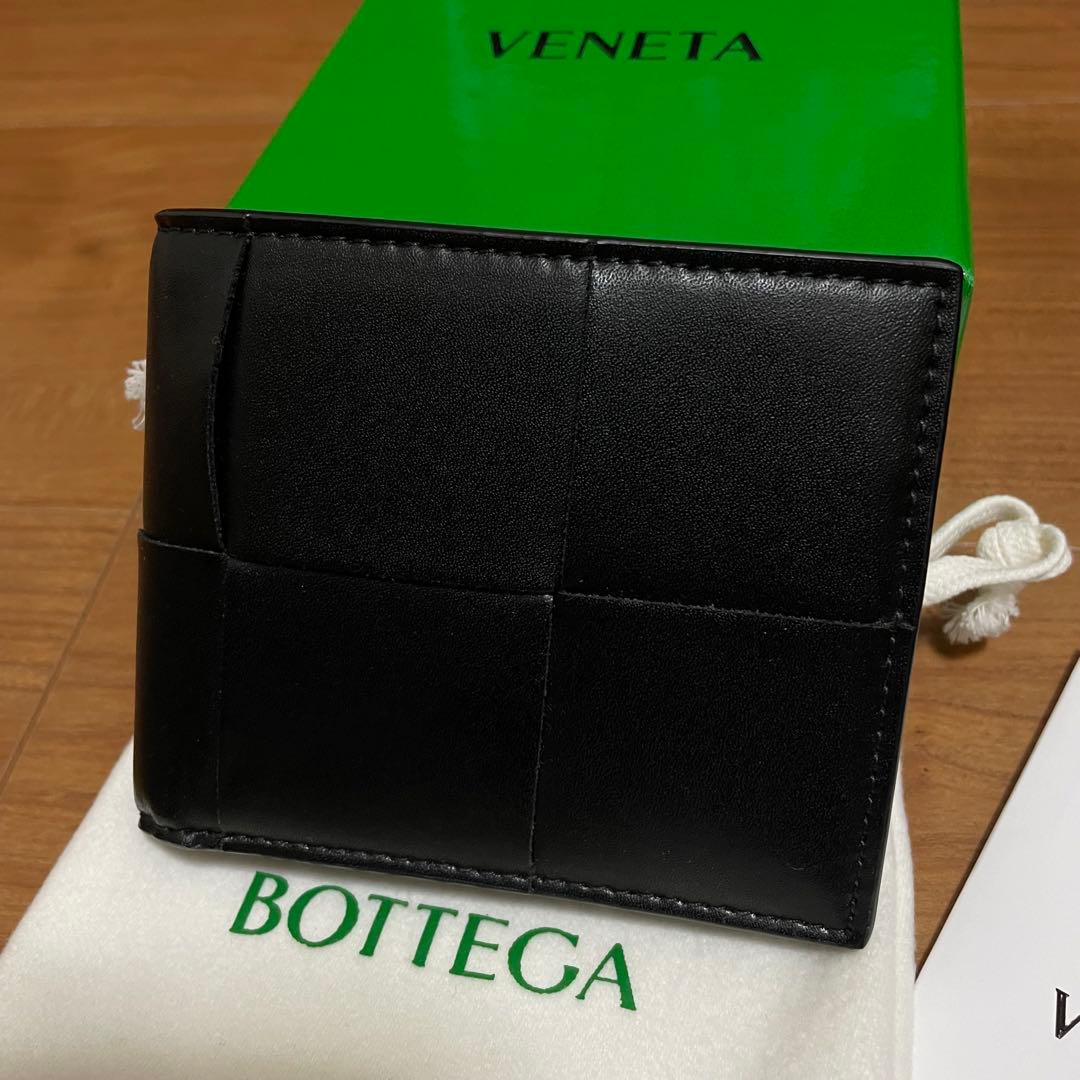 ボッテガヴェネタ カセット 折り財布 二つ折り ブラック　札入れ