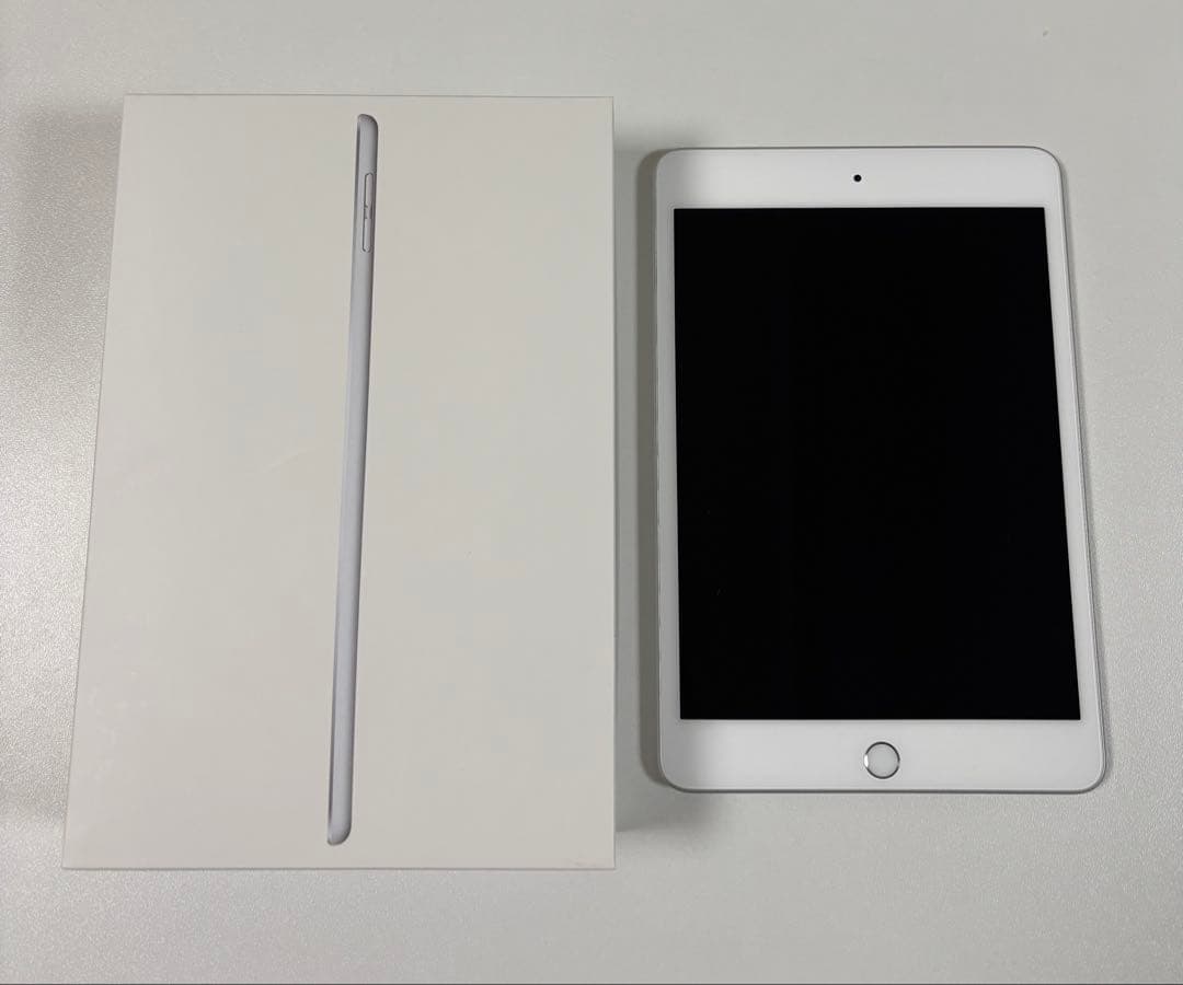 Apple iPad mini 5 Wi-Fi 256GB シルバー