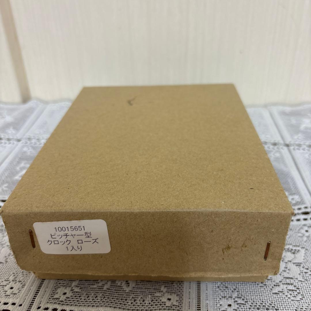 マニーローズ　陶器製ピッチャー型クロック