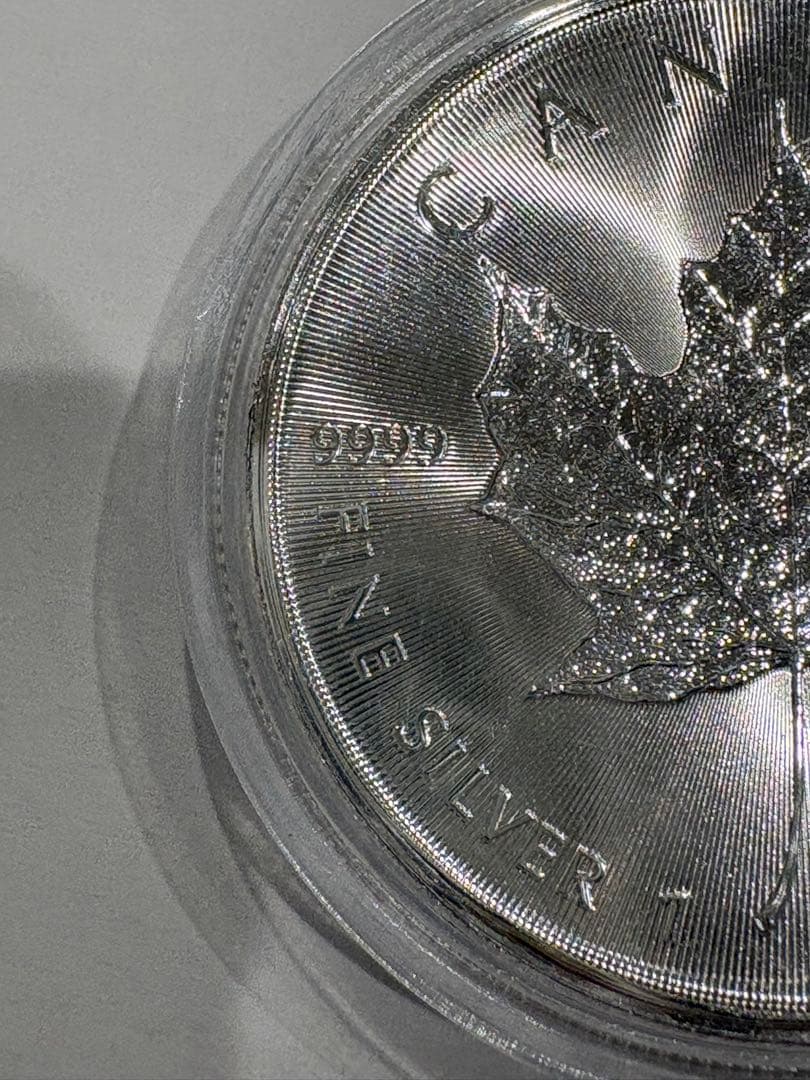 【ケース付】2021年（未使用）カナダ 「メイプルリーフ」純銀 銀貨 1オンス