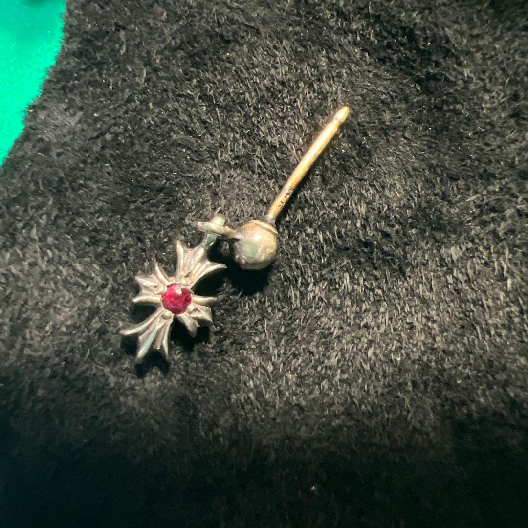 クロムハーツ　ピアスwithルビー