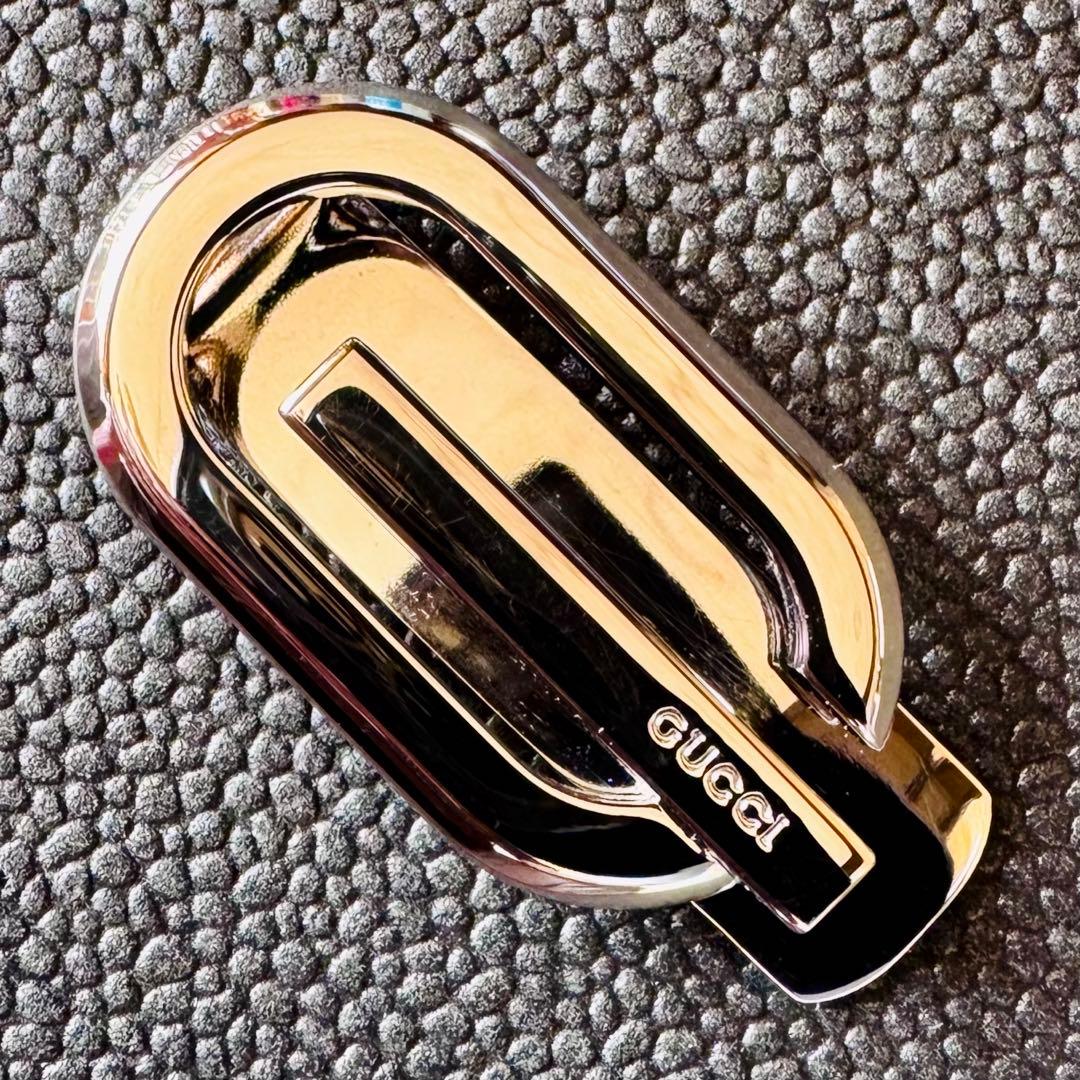 GUCCI Gロゴ マネークリップ イタリア製 メタルシルバー 付属品付き 美品