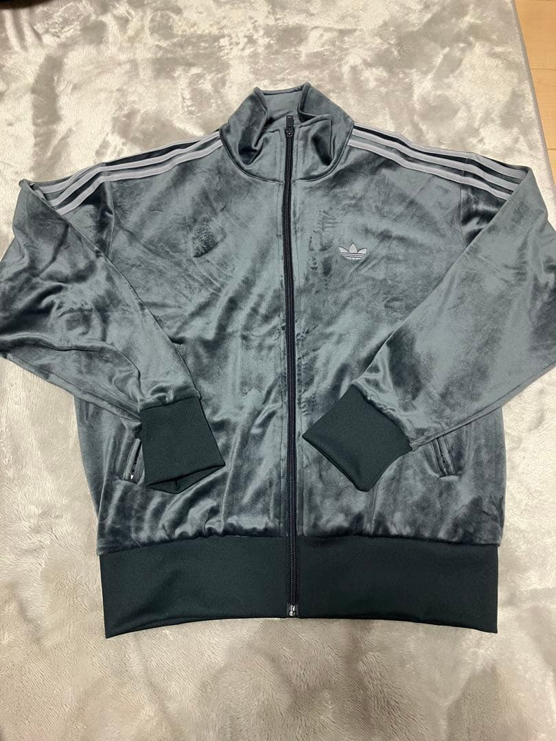 ジャージ　adidas originals