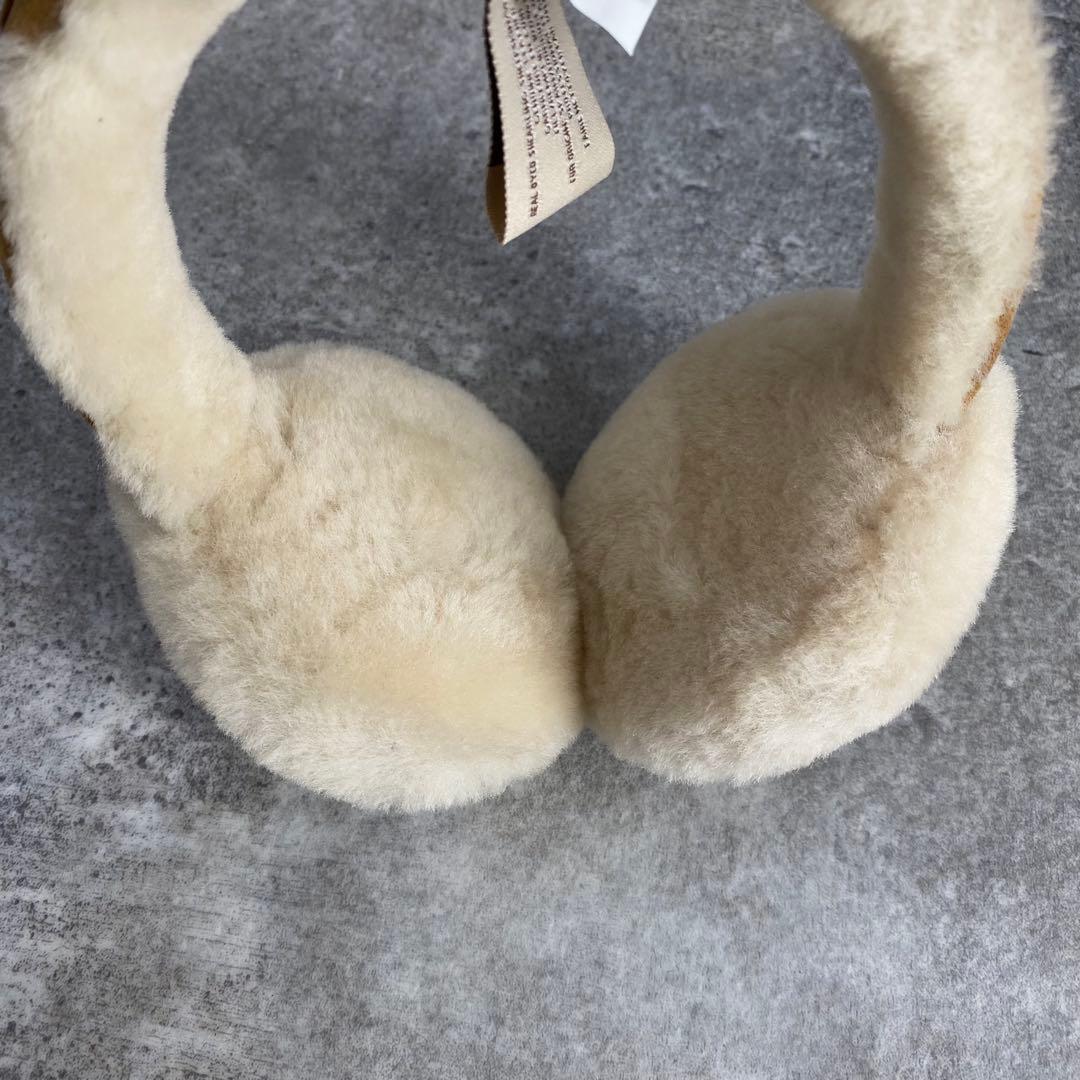 新品 UGG アグ シープスキン イヤーマフ ヘッドフォン イヤホン 有線