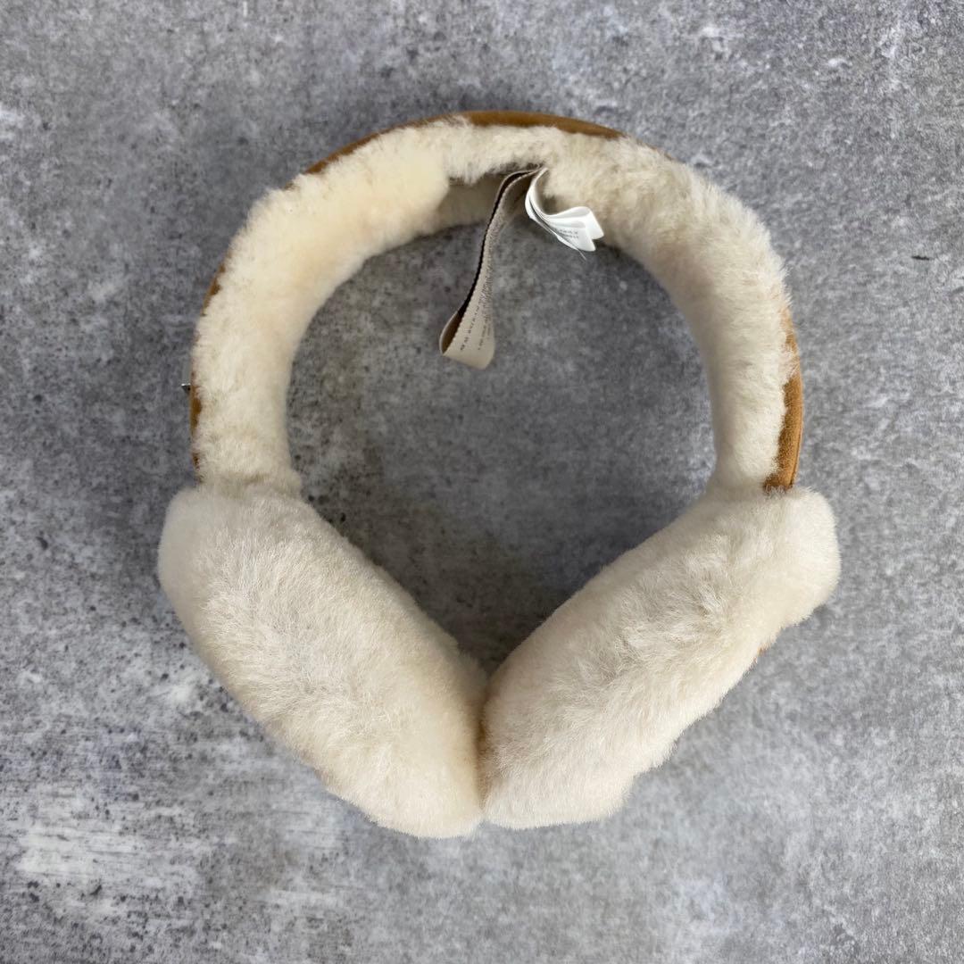 新品 UGG アグ シープスキン イヤーマフ ヘッドフォン イヤホン 有線