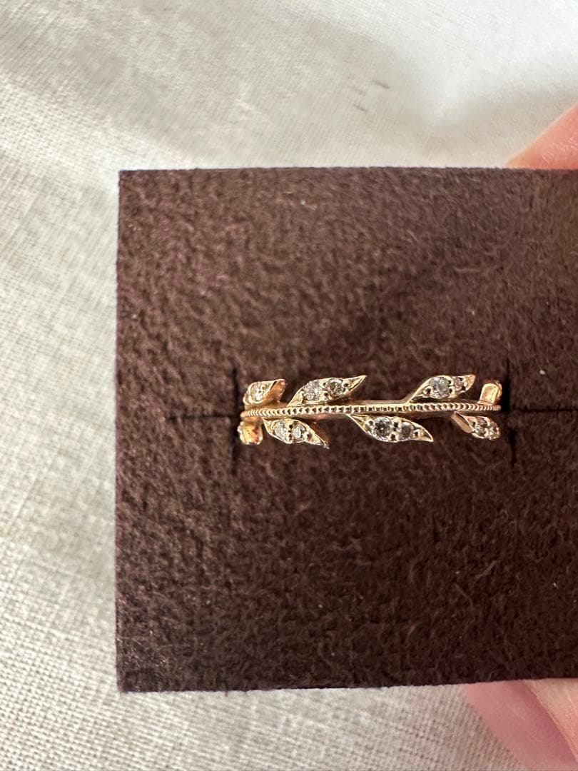 専用ページ‼️ agete アガット　K10 5号　廃盤　月桂樹　ローレルリーフ