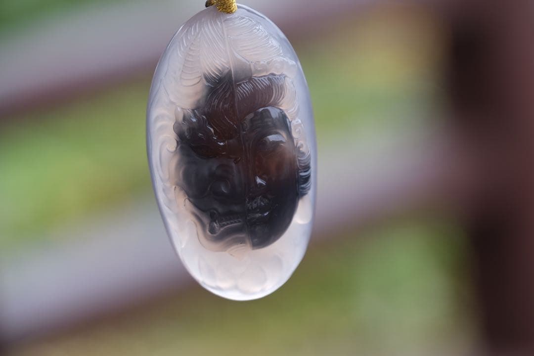 ゴビ石−1166 ゴビ瑪瑙　彫刻　『一念の間』