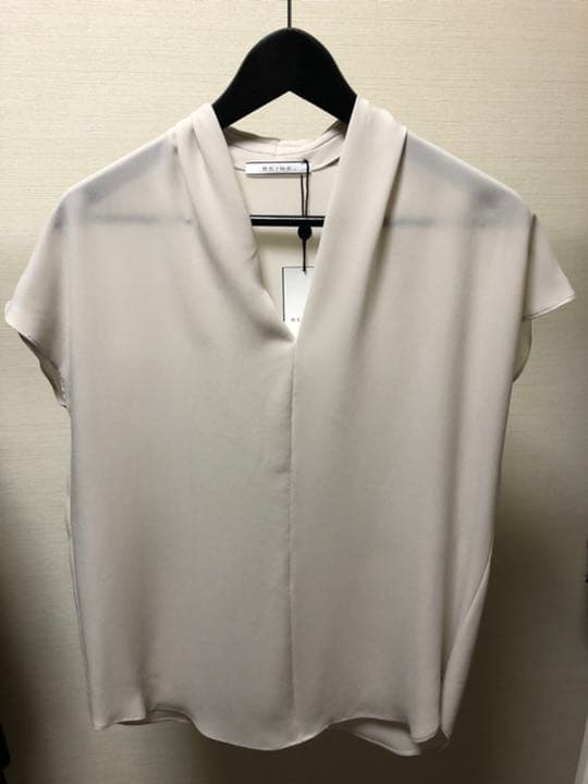 【BEIGE】トップス
