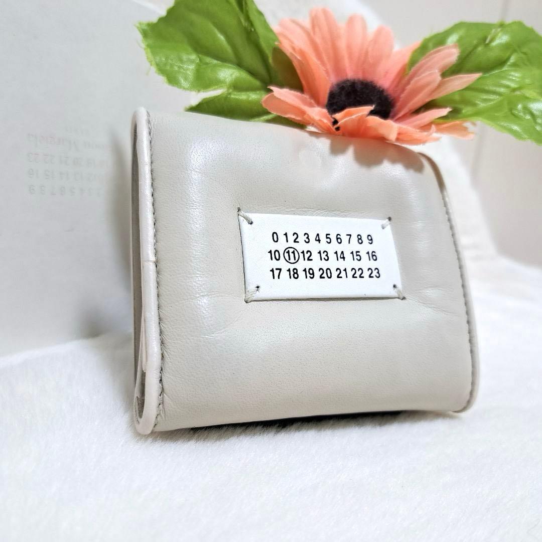 ✨極美品　希少カラー✨マルジェラ　三つ折り　グラムスラム　カレンダー　ステッチ