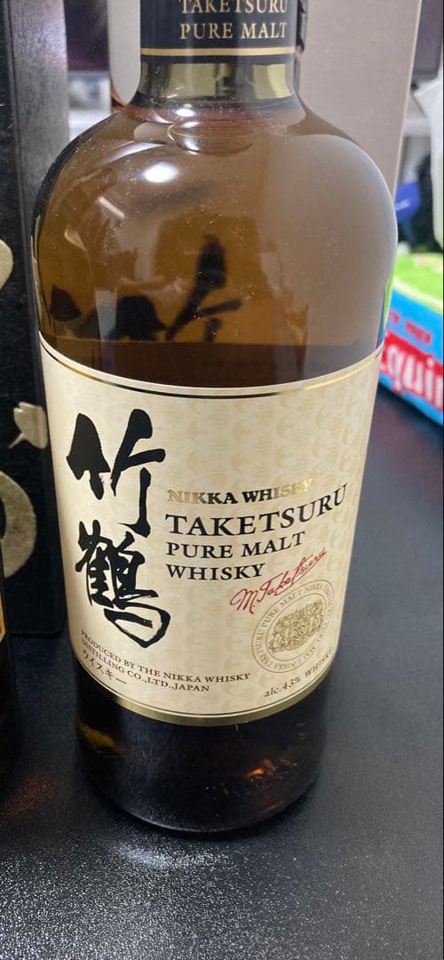 竹鶴 TAKETSURU ピュアモルトウイスキー 700ml 箱付き