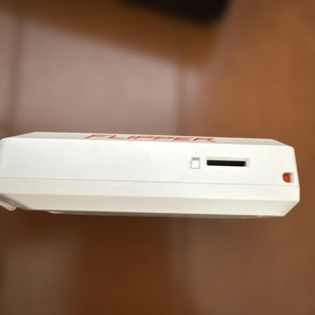 Flipper Zero フリッパー ゼロ 電子ペットおもちゃ