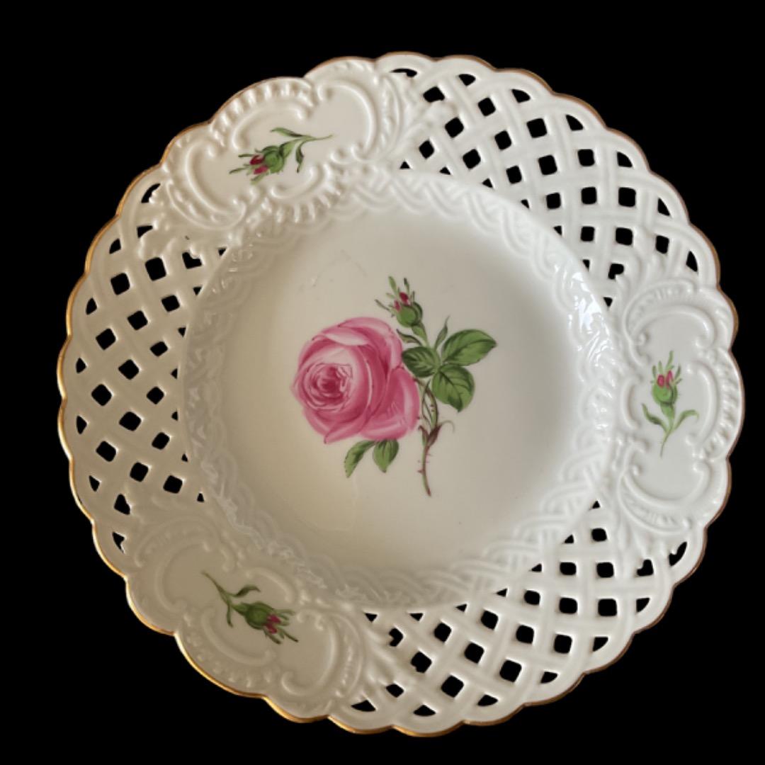 マイセン（maissen)ピンクローズ　レース飾り皿18cm