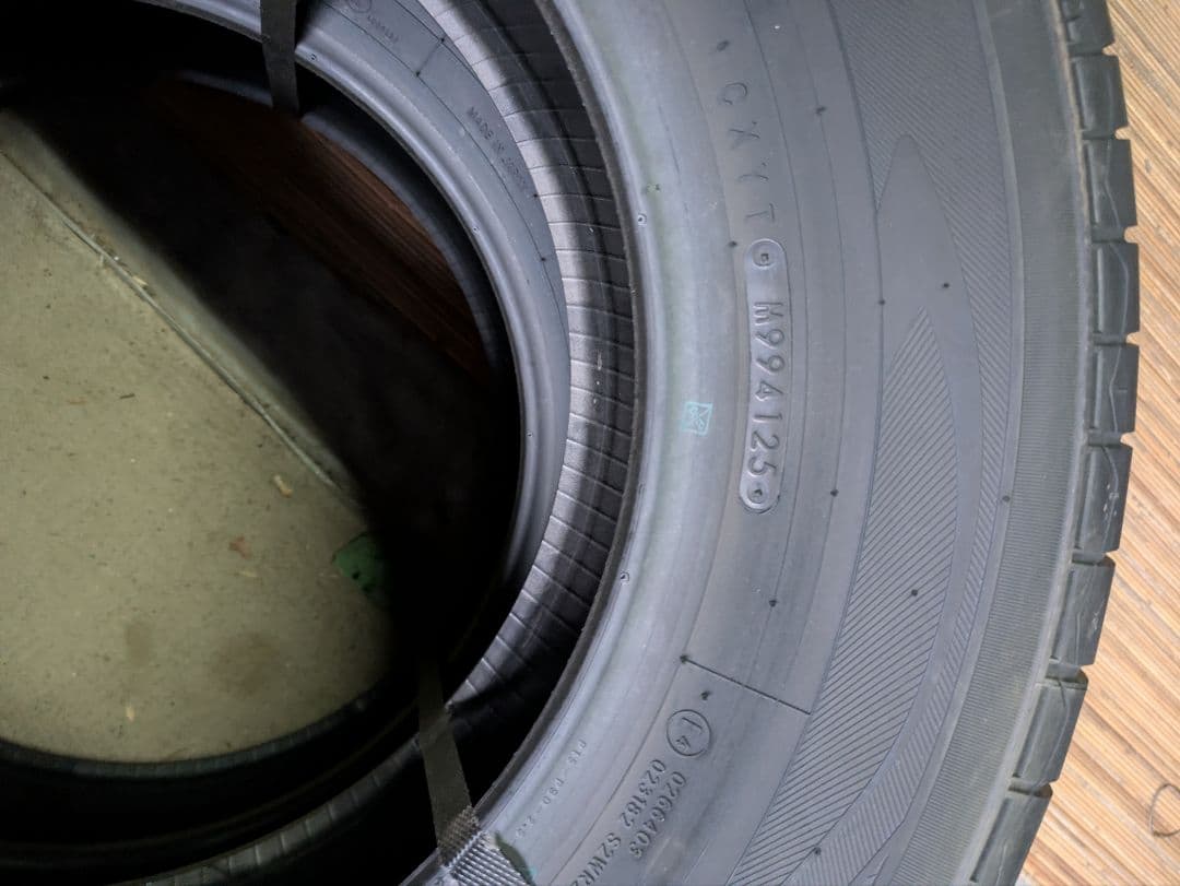 トーヨータイヤ　TORANPATH mpz 205/70R15 96H