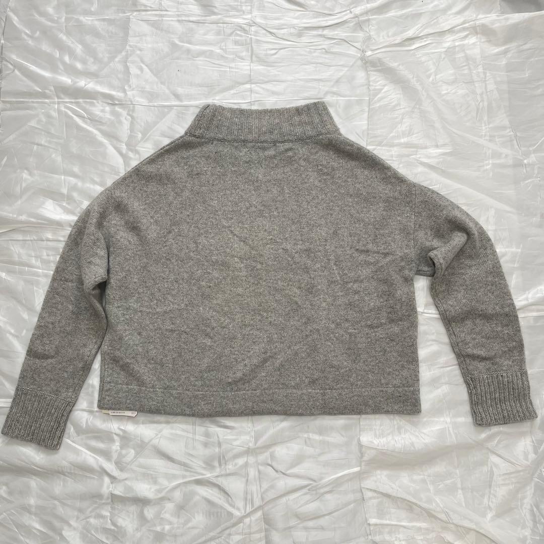 発送早めです出品　セーター2品　新品未使用 タグ付き