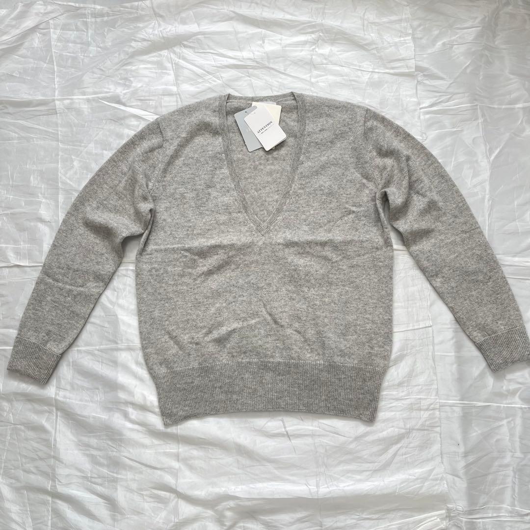 発送早めです出品　セーター2品　新品未使用 タグ付き