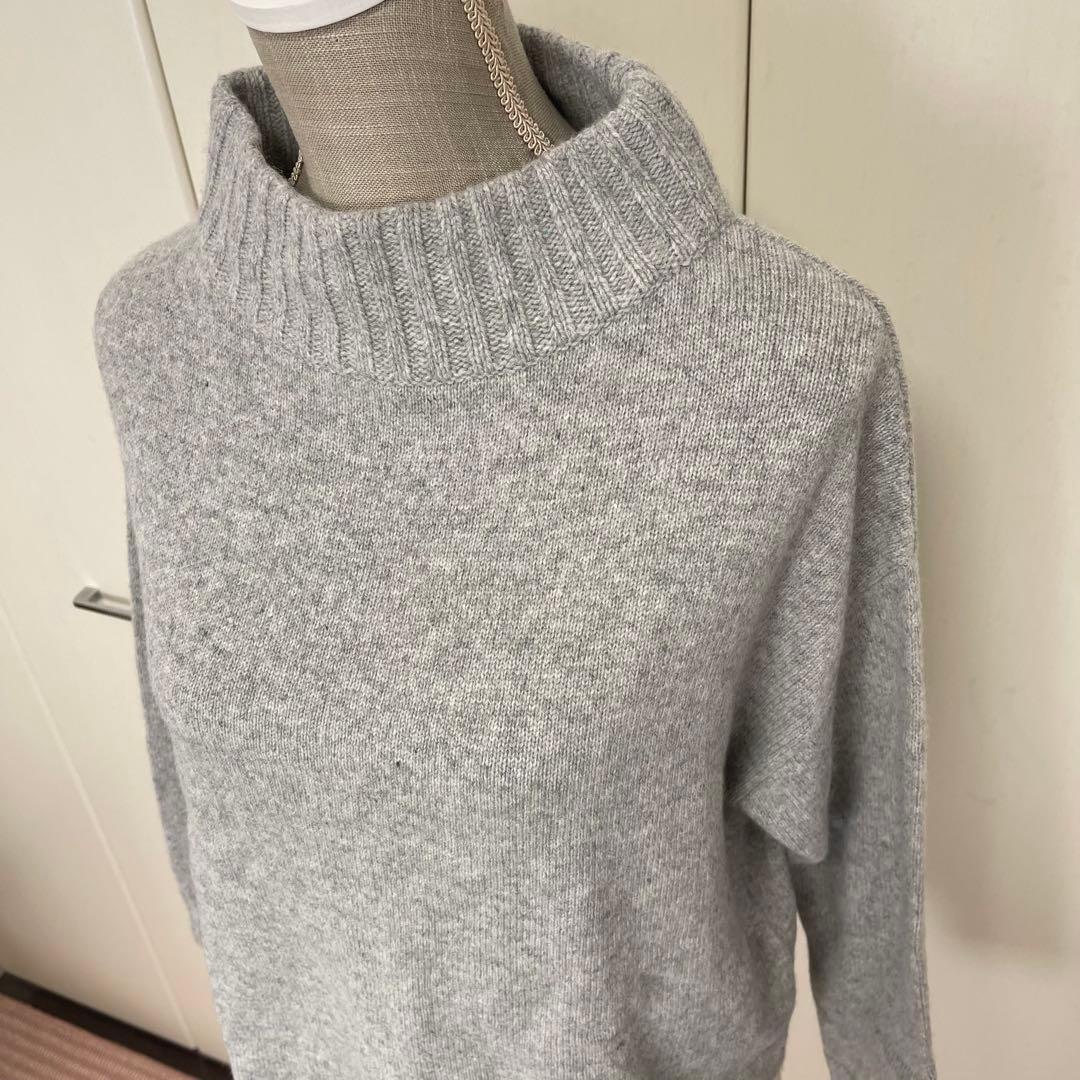 発送早めです出品　セーター2品　新品未使用 タグ付き