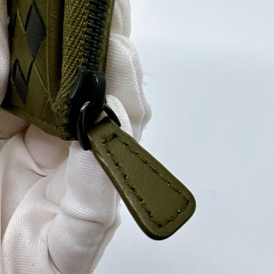 ボッテガヴェネタ イントレチャート グリーンケース P005893190