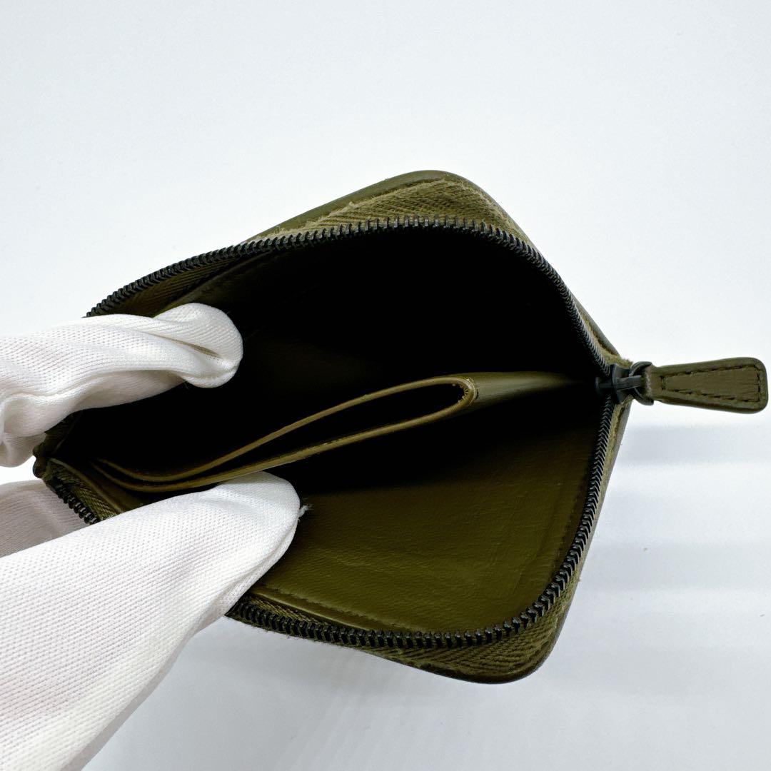 ボッテガヴェネタ イントレチャート グリーンケース P005893190