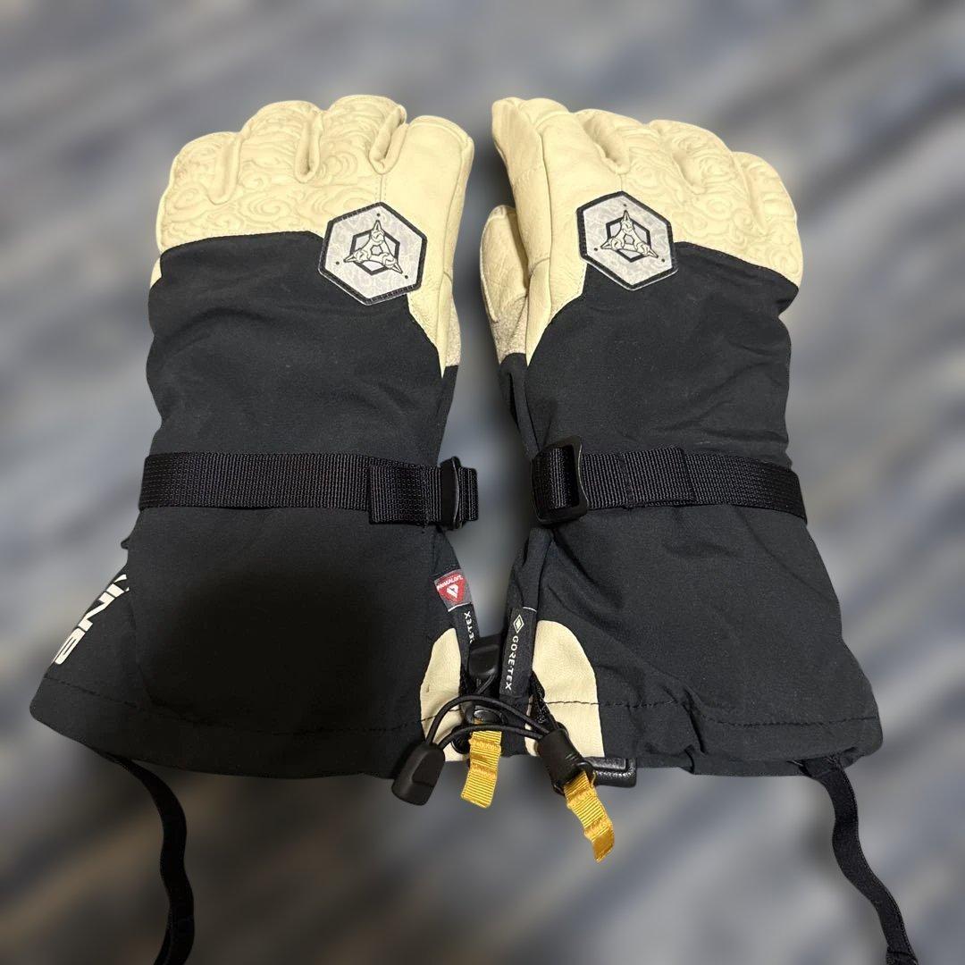 DAKINE kazu kokubo M sizeグローブ