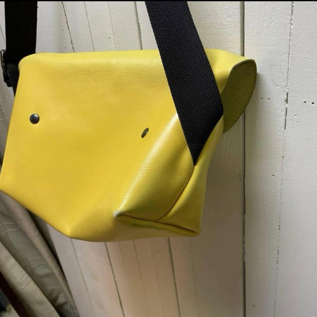 Uni&co.メッセンジャーバッグ　ヌメ革　レザーバック　黄XZ 3736ADU