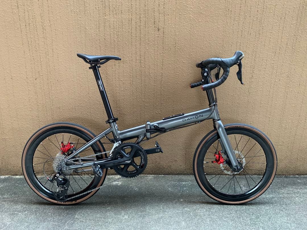 軽量★DAHON Vitesse★フルリメイク★セミ油圧ブレーキ、451ホイール